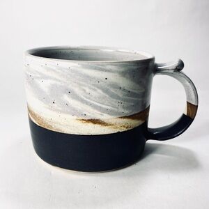Wlabelle Pottery Marble Mug White Black Matte Glaze Marked 'W'